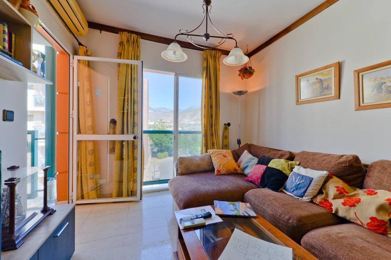 Apartamento Yaiza ネルハ エクステリア 写真