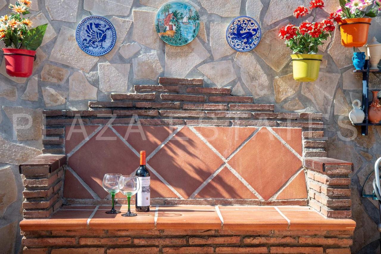 Apartamento Yaiza ネルハ エクステリア 写真